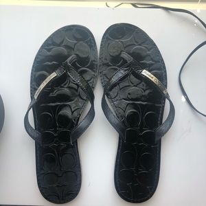 COACH POPPY FLIP FLOPS